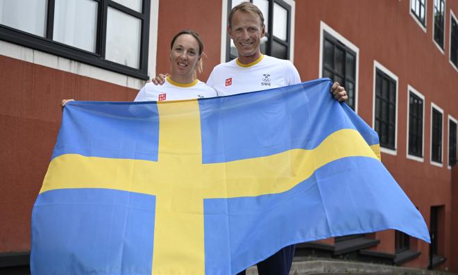 Seglaren Josefin Olsson och ryttaren Peder Fredricson blir Sveriges fanbärare på OS-invigningen i Paris.