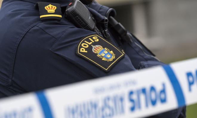 Polisen spärrade av platsen där explosionen skett. Arkivbild.