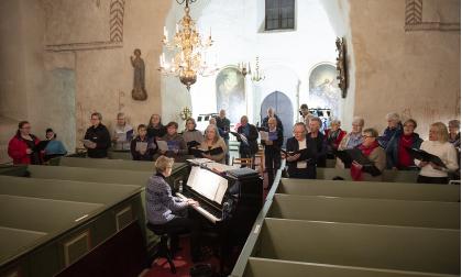 Körövning i Finströms kyrka.