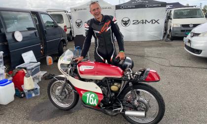 Rudolf Gustavsson är nordisk mästare i classic roadracing. Det efter dubbelseger i finalen på svenska Gelleråsen i Karlskoga.