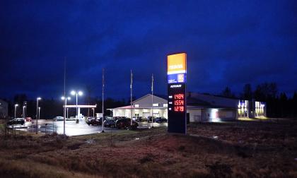 Den obemannade Teboilmacken i Jomala är billigast på Åland. Åtminstone när Statens ämbetsvärk mäter.@Foto:Jacob Saurén