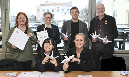 Representanterna från Mariehamns Rotaryklubb hoppas på god uppslutning kring insamlingen. I bakre raden från vänster syns Anna Dahlman, Fanny Johansson, Mathias Grunér och Torsten Wikstrand. Längst fram Yuuha Hamada och Monica von Frenckell.