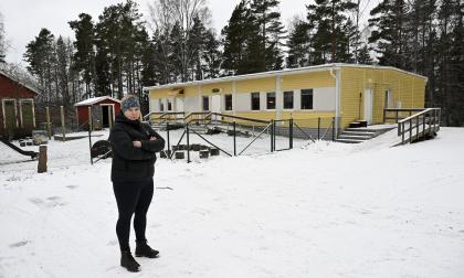 Föräldern Jeanette Karlsson säger att de yngre barnen drabbas när de ska flytta från sin dagismodul i Överby till ett helt nytt daghem. 