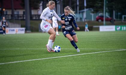 Silja Tuominen och hennes lagkamrater behöver vinna två raka matcher nu samtidigt som HPS inte får ta poäng – om man överhuvudtaget ska ha chans på bronset.<\n><@Fotograf>Hülya Tokur-Ehres