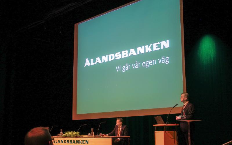 Ålandsbanken.