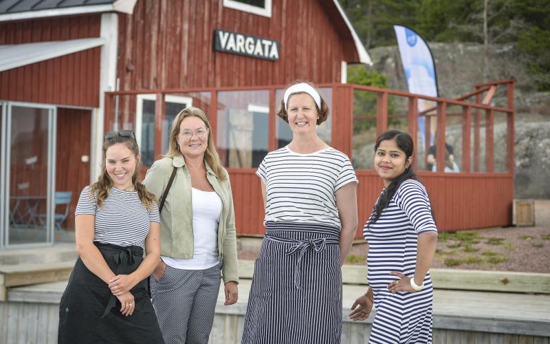 Tilde Wickström, Tina Sjövall,  Harriet Strandvik, och Kumari Khushbu.