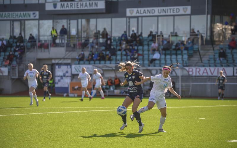 Fotboll, Åland United, Karen Rayes