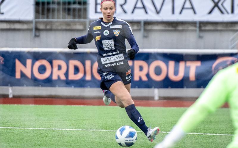 Tilda Råtts och Åland United jagar säsongens första ligamål då Ilves kommer på besök.<@Fotograf>Hülya Tokur-Ehres