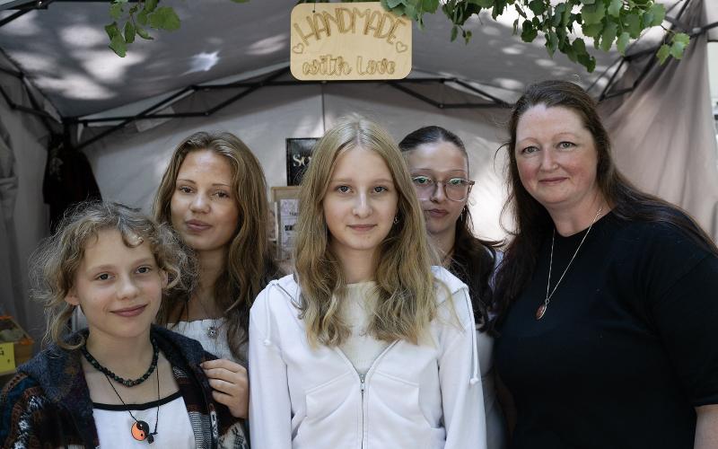 Ayana Stephova, Luna Heinonen, Nathalie Hesse, Ella Carlsson och Mikaela Welander. <@Fotograf>Daniel Eriksson