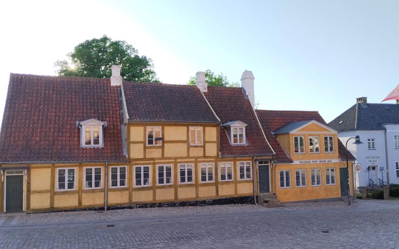 Roskilde har tusenåriga anor och var en period Danmarks huvudstad.