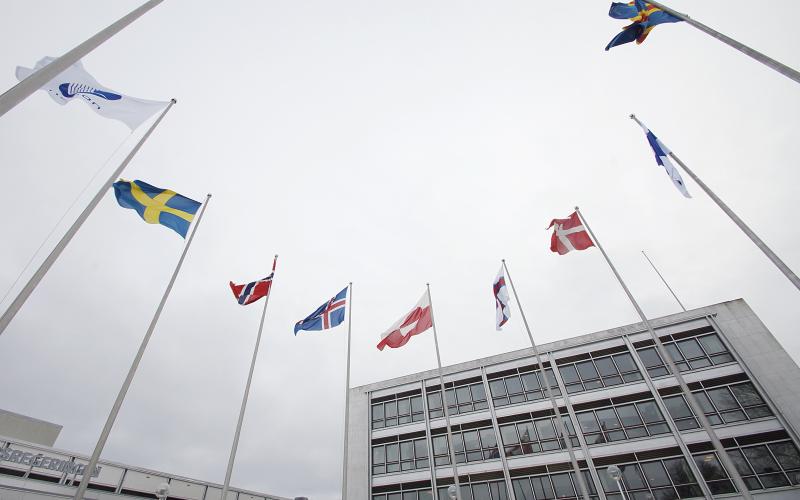 Sveriges beslut att inte bjuda in de självstyrda områdena i Norden till sommarmötet med de nordiska statsministrarna har lett till protestaktion från Grönlands sida. <@Fotograf>Anton Eklund