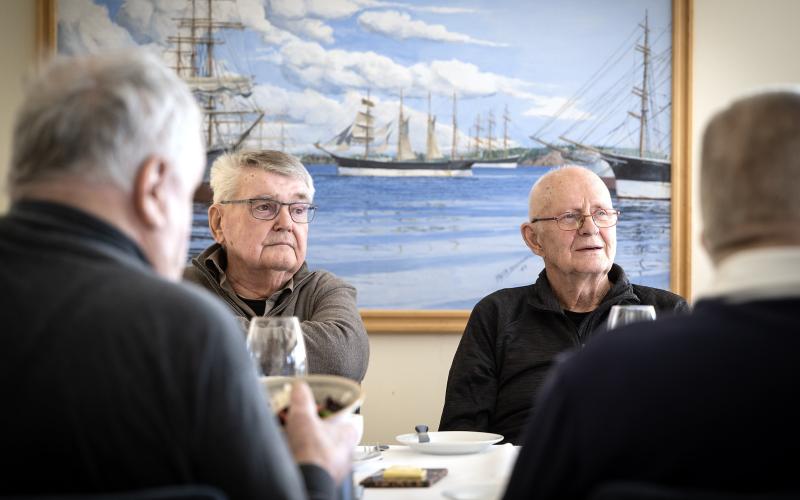 Henry Lundberg och Fjalar Eckerman minns tillbaka på sina resor till Nya Zeeland och Rio De Janeiro.