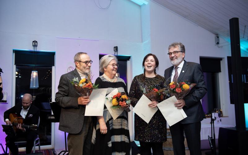 Peter Winquist, Barbro Sundback, Karin Erlandsson och Krister Norrgrann belönades med kulturpriserna på den första kulturgalan 2022.