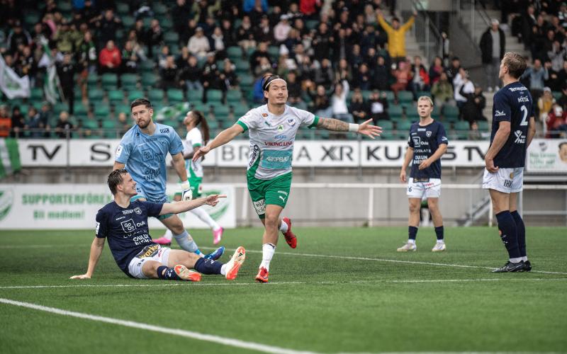 Det är stora summor på spel när Adam Larsson (bilden) och hans lagkamrater nu försöker hålla IFK Mariehamn kvar i ligan.<\n><@Fotograf>Amir Karbalaei