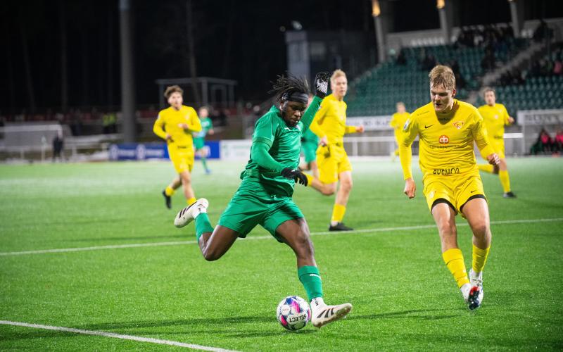 Testspelande anfallaren Admiral Muskwe kom bara till några få avslut i matchen.<@Fotograf>Hülya Tokur-Ehres