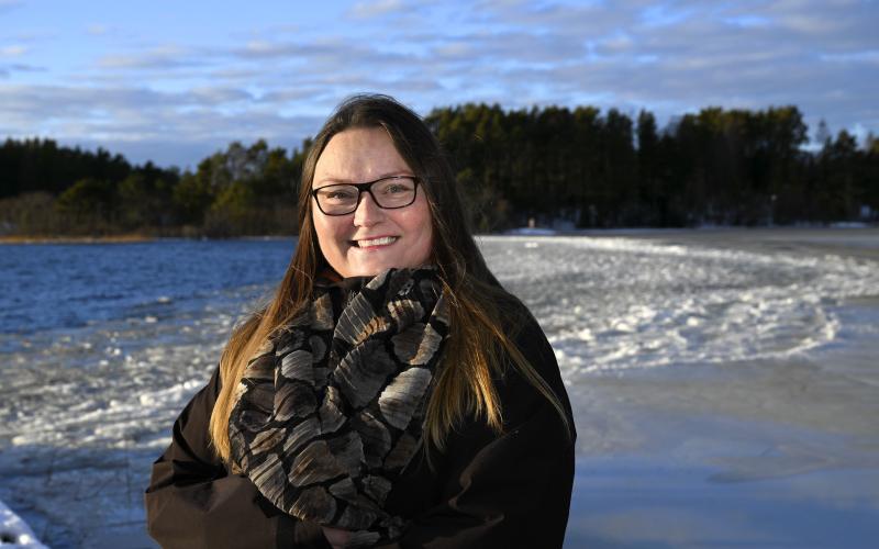 Heltidsjobb, högskolestudier och aktiv inom flertal ideella föreningar. Johanna Häggblom har sällan långtråkigt och hon inser att man ibland behöver hålla ett högt tempo för att hänga med i hennes liv. Robert Jansson