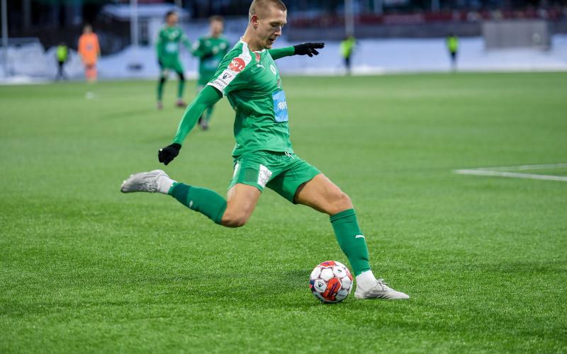 Patrik Raitanen blev lite av en ofrivillig syndabock då han orsakade en väl enkel frispark som resulterade i ett tidigt baklängesmål.